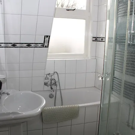 Bed & Breakfast De Houten Uil